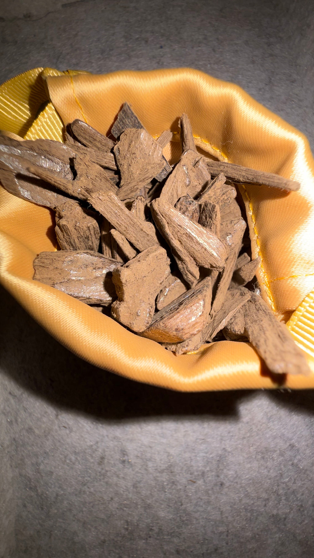 Oud LAYALI 30 g